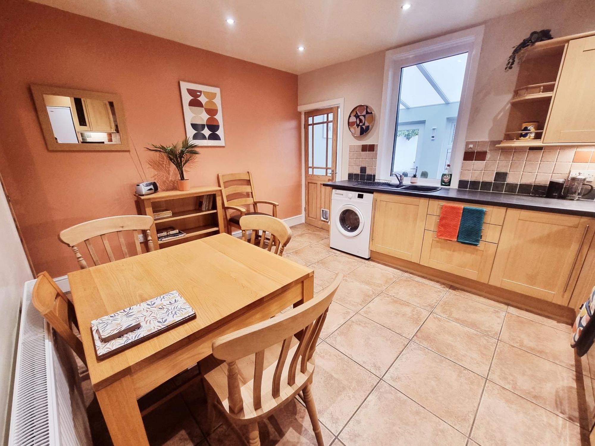 Holiday home Centre Terraced Gem *